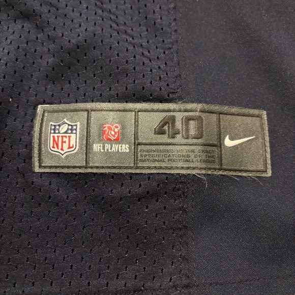 Men’s Russel Wilson Seattle Seahawks signed jersey size M - Picture 2 of 5